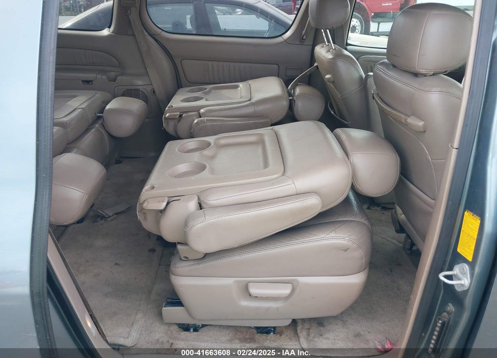 1999 TOYOTA SIENNA XLE VIN: 4T3ZF13C2XU136847