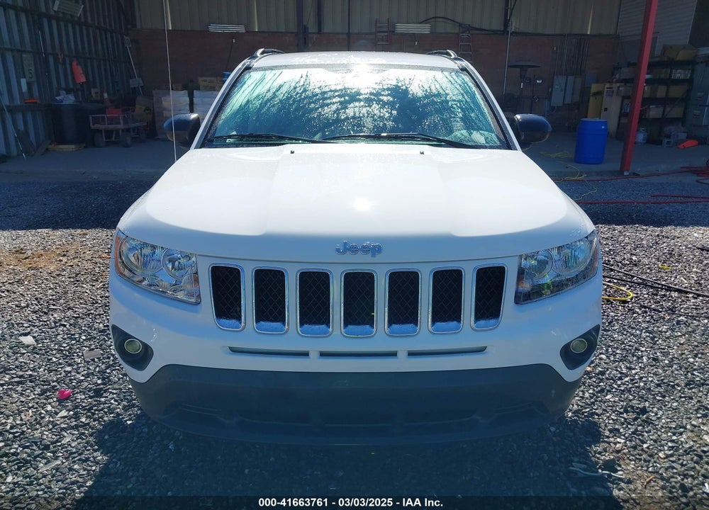 2011 JEEP COMPASS VIN: 1J4NF1FB2BD280643