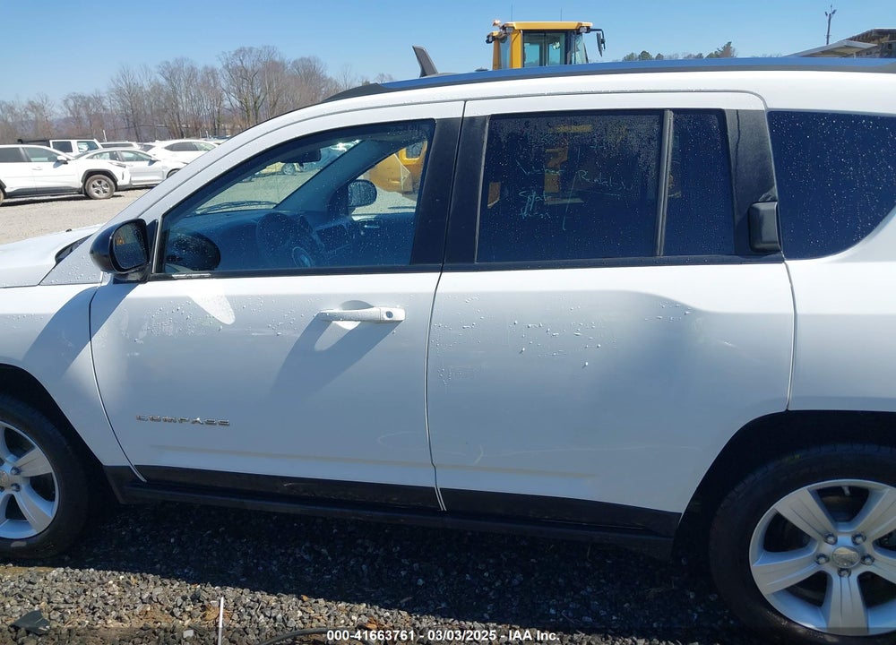 2011 JEEP COMPASS VIN: 1J4NF1FB2BD280643