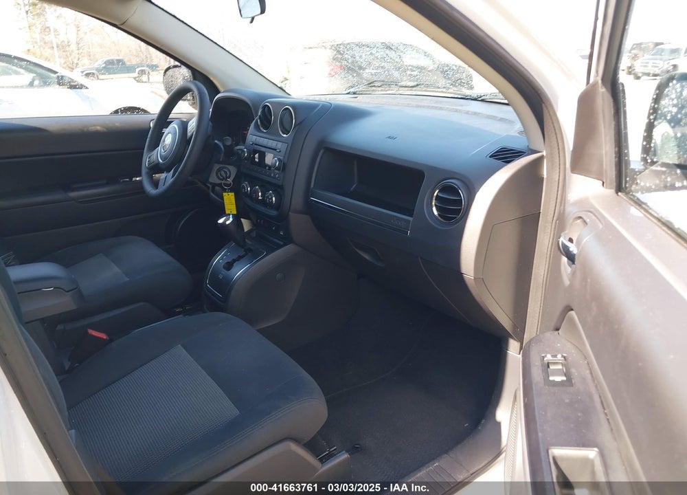 2011 JEEP COMPASS VIN: 1J4NF1FB2BD280643