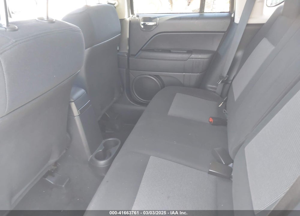2011 JEEP COMPASS VIN: 1J4NF1FB2BD280643