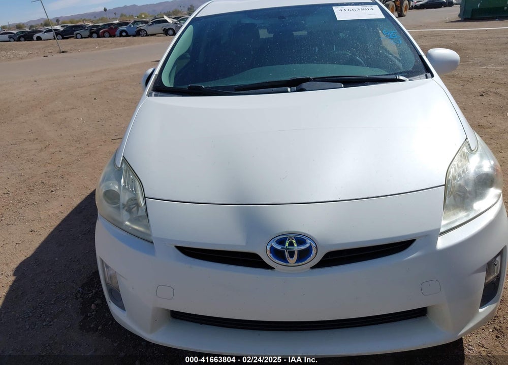 2011 TOYOTA PRIUS VIN: JTDKN3DU9B0272137