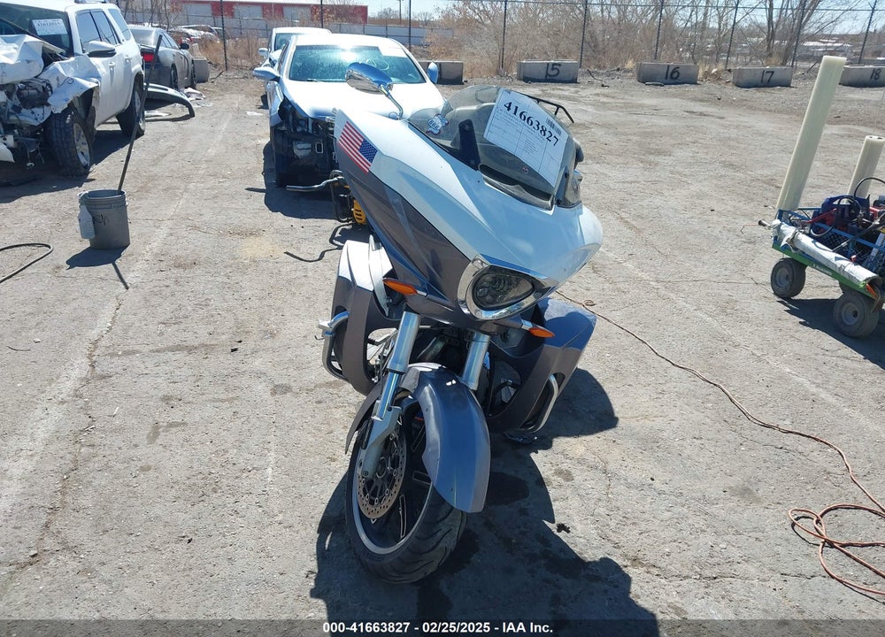 2016 VICTORY MOTORCYCLES CROSS COUNTRY TOUR VIN: 5VPTW36N6G3056213