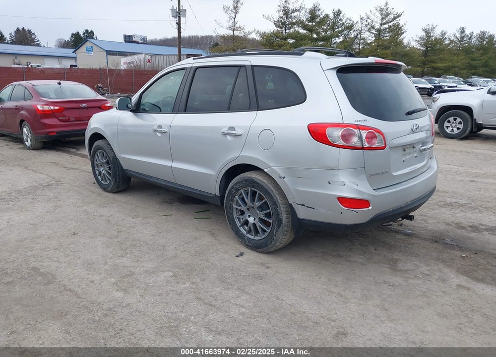 2012 HYUNDAI SANTA FE VIN: 5XYZKDAG1CG097387