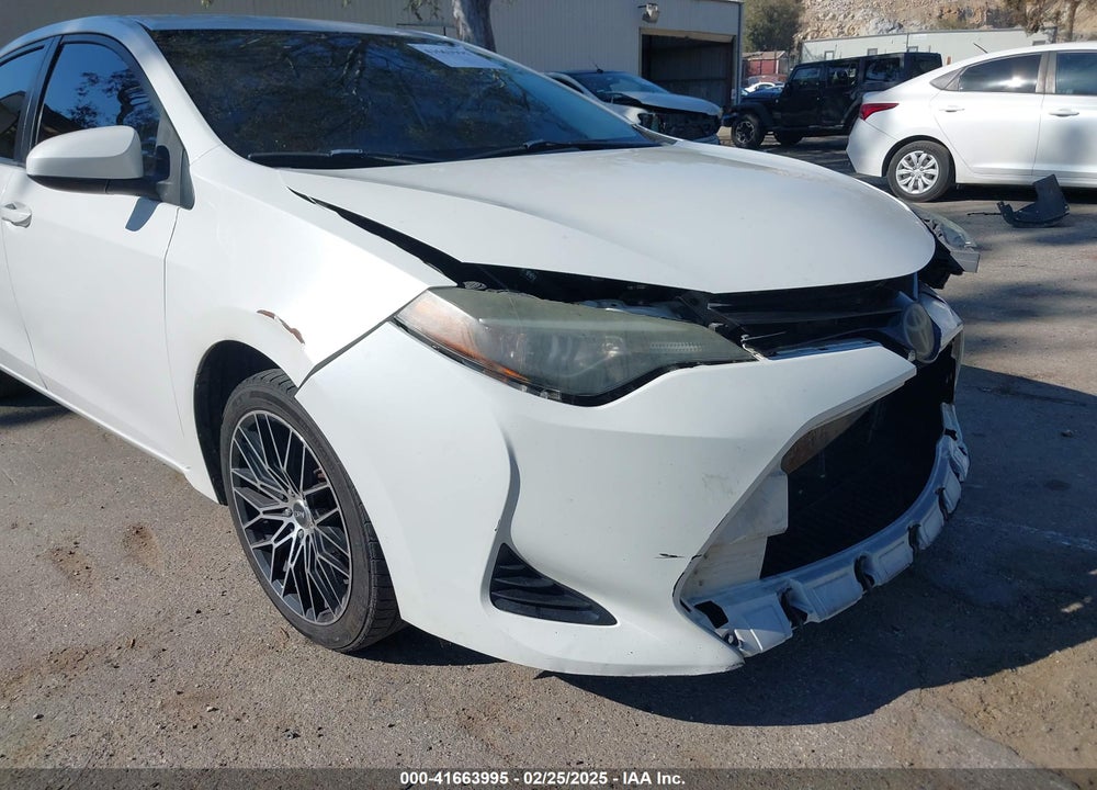 2018 TOYOTA COROLLA VIN: 5YFBURHE6JP762225