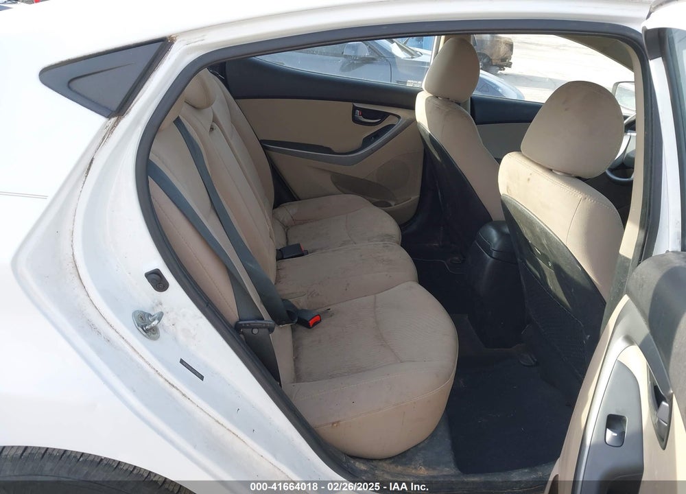 2016 HYUNDAI ELANTRA VIN: 5NPDH4AE4GH778939