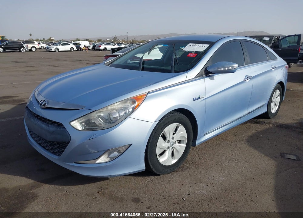 2013 HYUNDAI SONATA HYBRID VIN: KMHEC4A40DA088520
