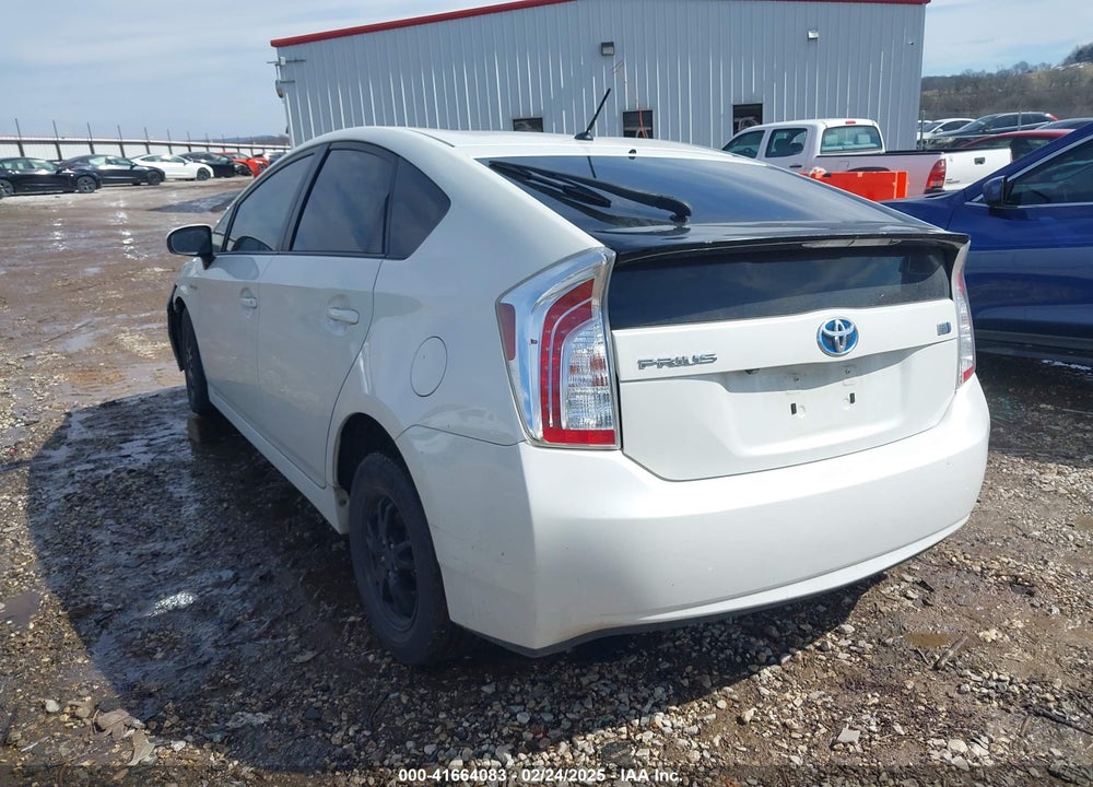 2015 TOYOTA PRIUS TWO VIN: JTDKN3DU2F0479555