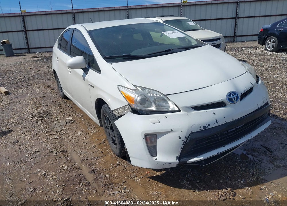 2015 TOYOTA PRIUS TWO VIN: JTDKN3DU2F0479555