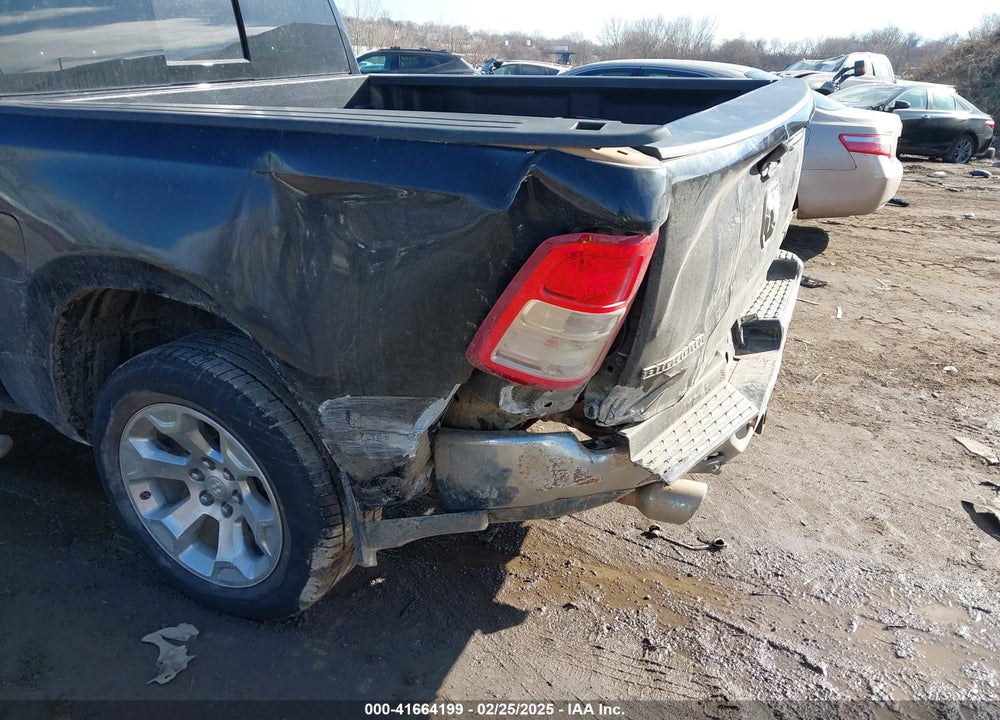 2020 RAM 1500 BIG HORN 4X4 5'7 BOX VIN: 1C6SRFFT2LN132162