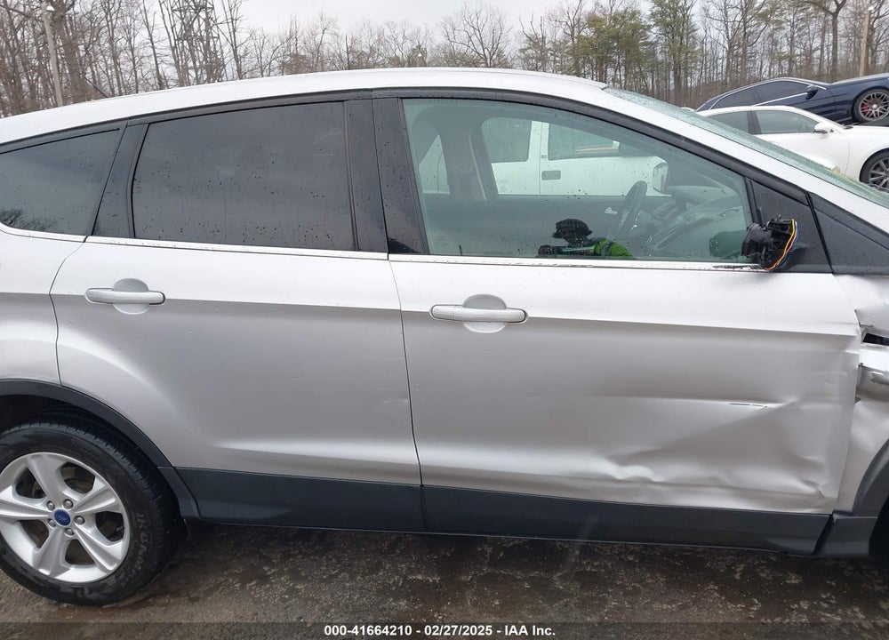 2016 FORD ESCAPE VIN: 1FMCU0GX0GUB31769