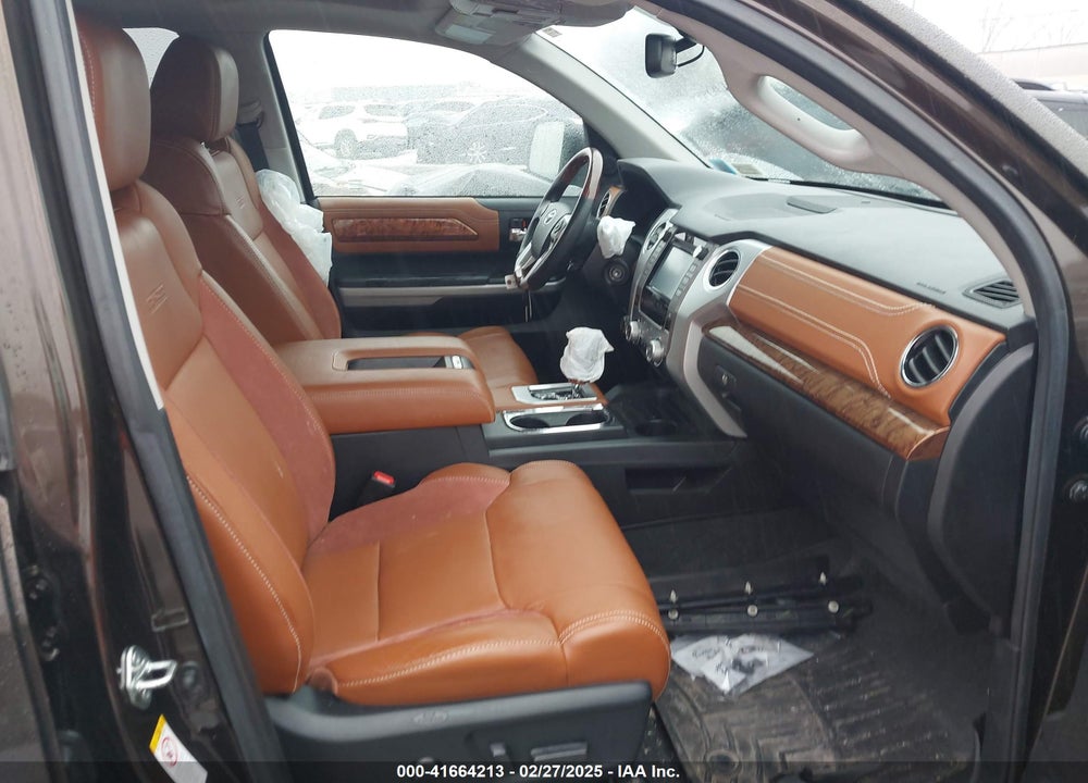 2018 TOYOTA TUNDRA 1794 5.7L V8 VIN: 5TFAY5F1XJX762240