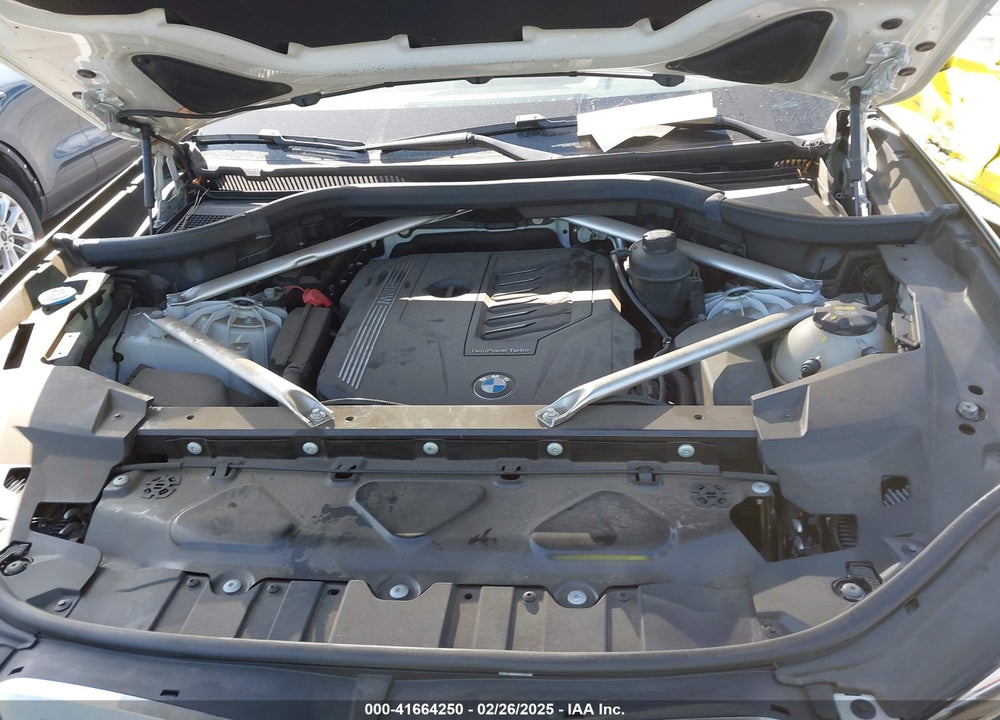 2020 BMW X5 VIN: 5UXCR4C09L9B35467