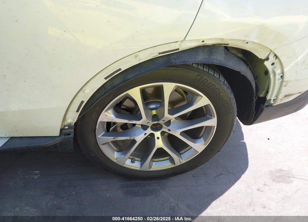 2020 BMW X5 VIN: 5UXCR4C09L9B35467
