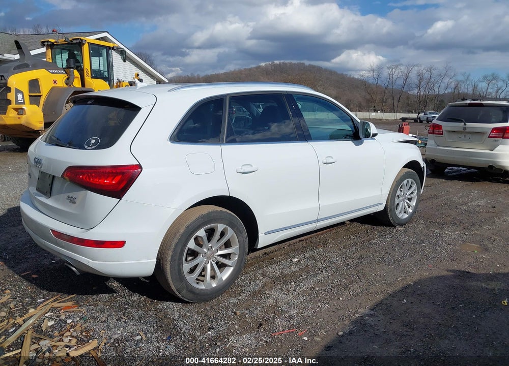 2014 AUDI Q5 2.0T PREMIUM VIN: WA1LFAFPXEA081381