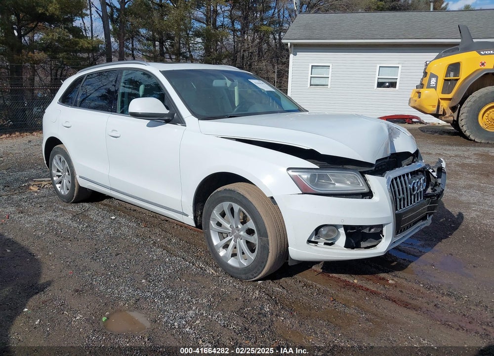 2014 AUDI Q5 2.0T PREMIUM VIN: WA1LFAFPXEA081381