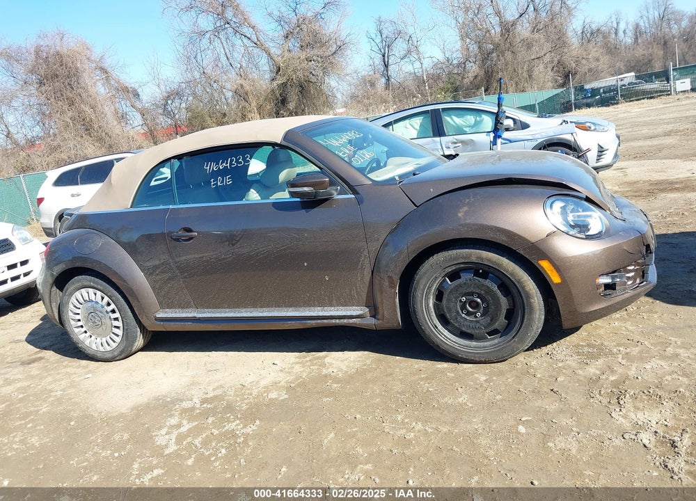 2014 VOLKSWAGEN BEETLE VIN: 3VW517AT8EM816914