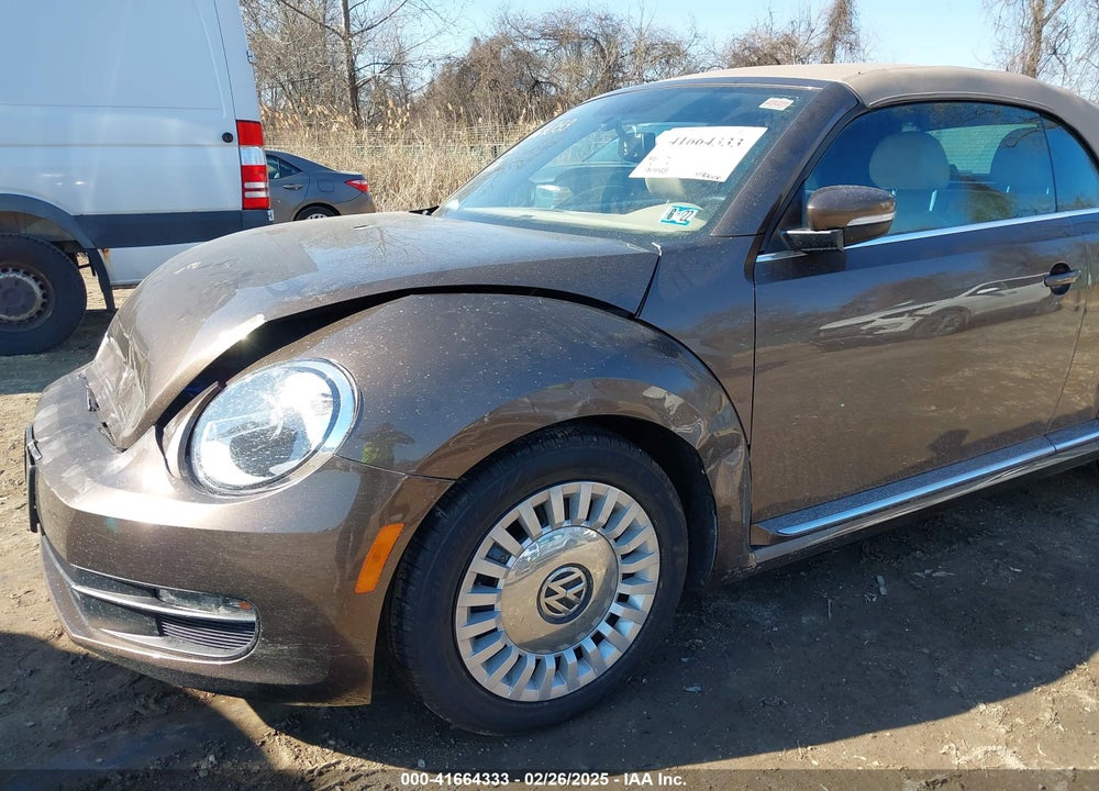 2014 VOLKSWAGEN BEETLE VIN: 3VW517AT8EM816914
