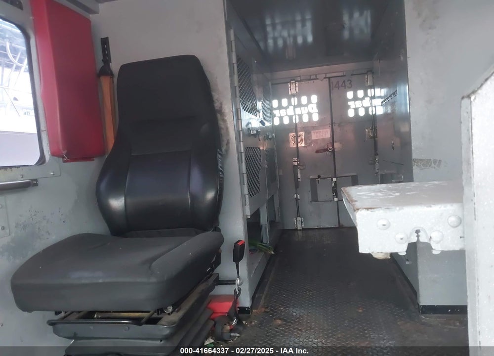2013 RAM 5500 CHASSIS TRADESMAN/SLT VIN: 3C7WRMAL8DG561227