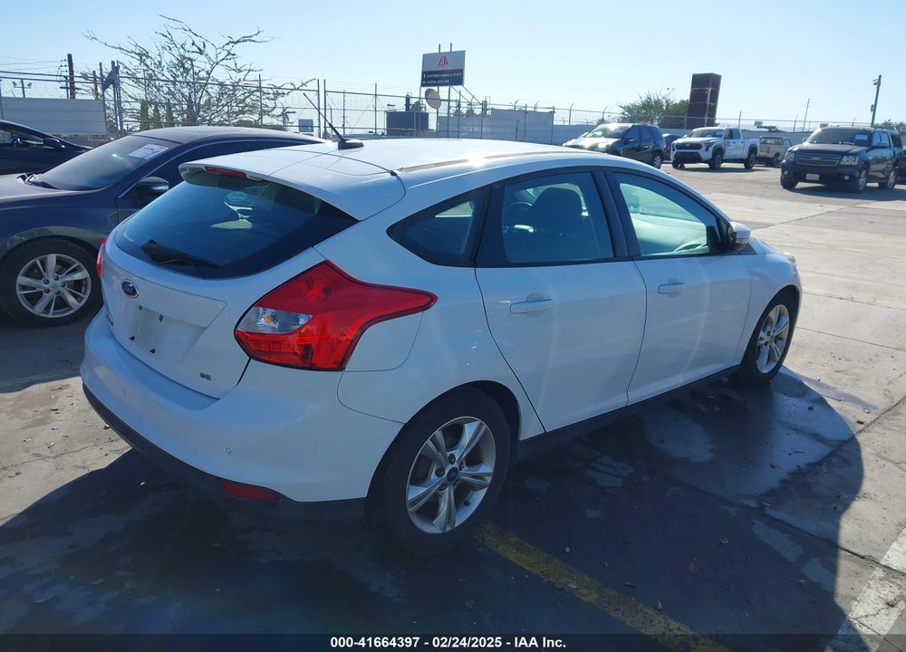 2014 FORD FOCUS VIN: 1FADP3K24EL123597