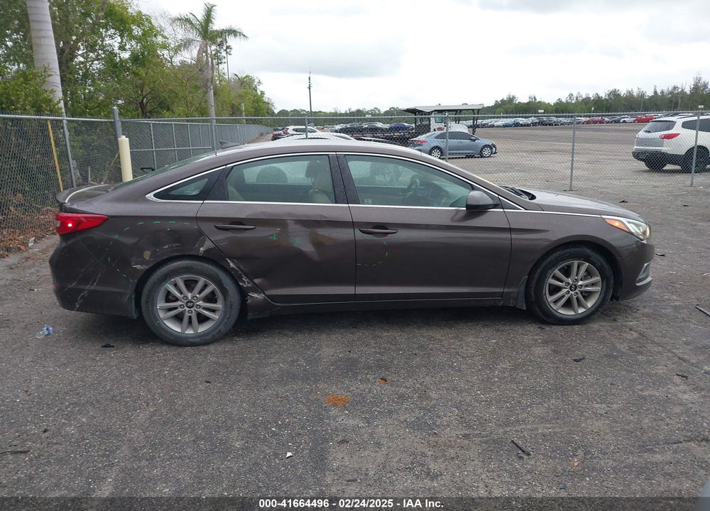 2017 HYUNDAI SONATA VIN: 5NPE24AF4HH591619