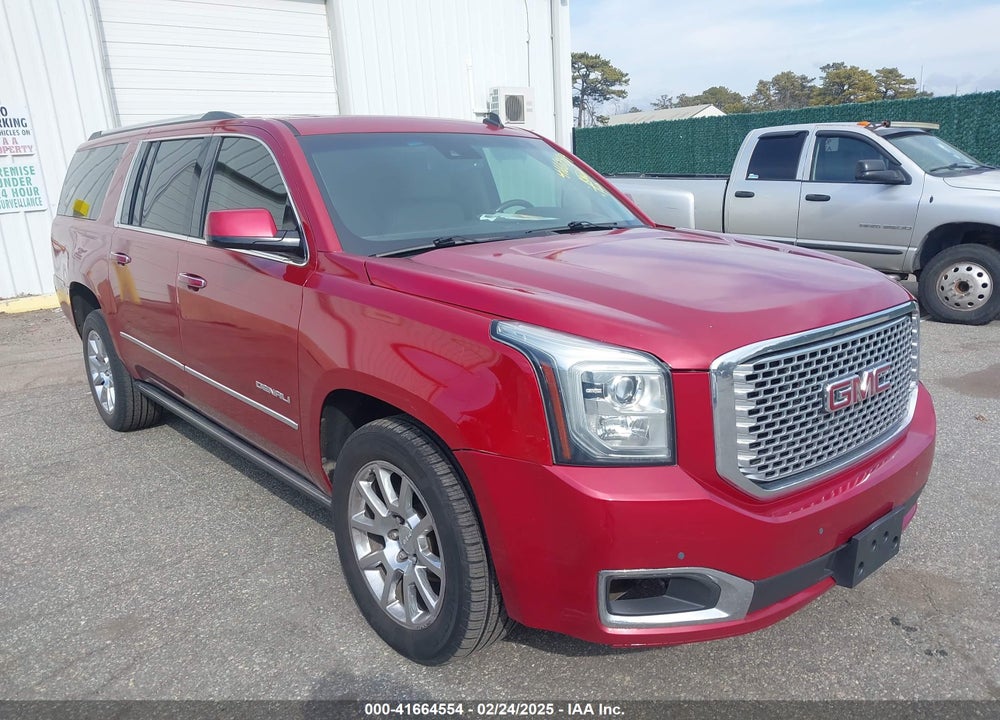 2015 GMC YUKON XL 1500 DENALI VIN: 1GKS2JKJ3FR244636