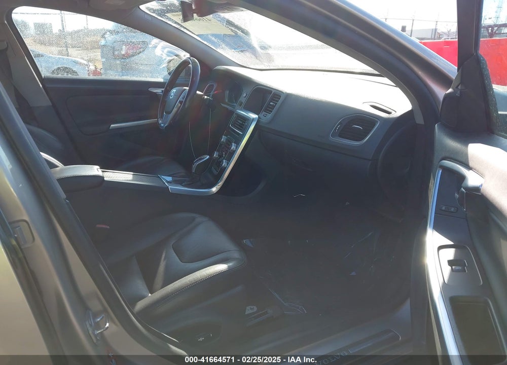 2015 VOLVO S60 T5 PREMIER VIN: YV1612TK8F1348755