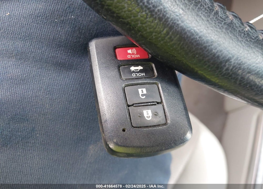 2012 TOYOTA CAMRY HYBRID XLE VIN: 4T1BD1FK4CU027707