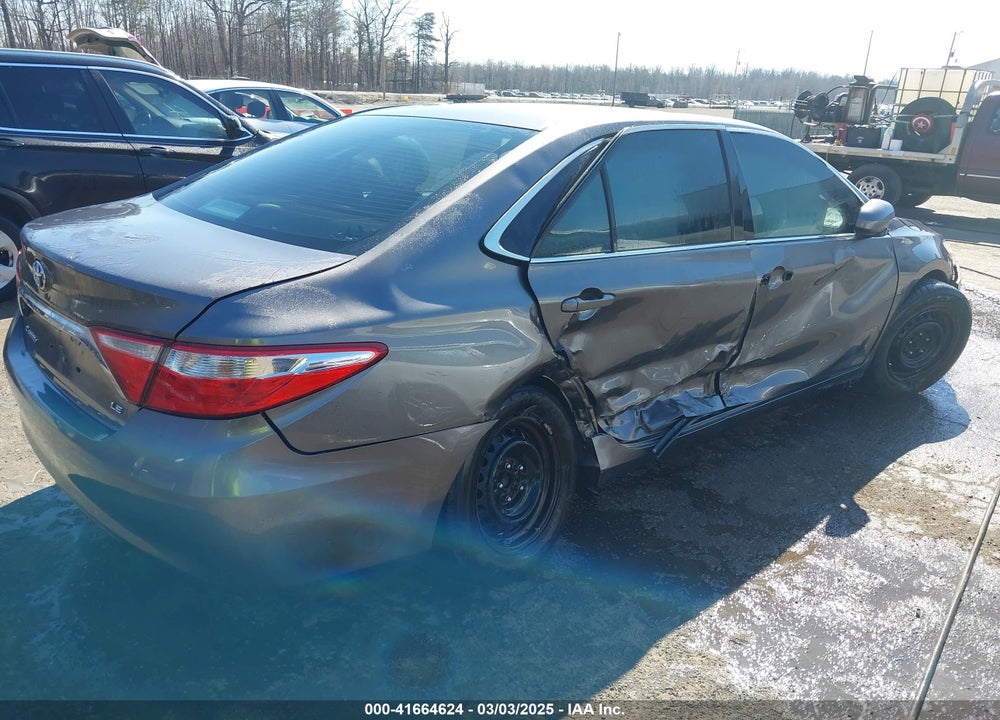 2016 TOYOTA CAMRY VIN: 4T4BF1FK3GR562792