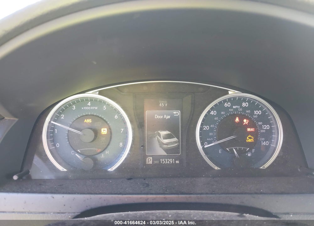 2016 TOYOTA CAMRY VIN: 4T4BF1FK3GR562792