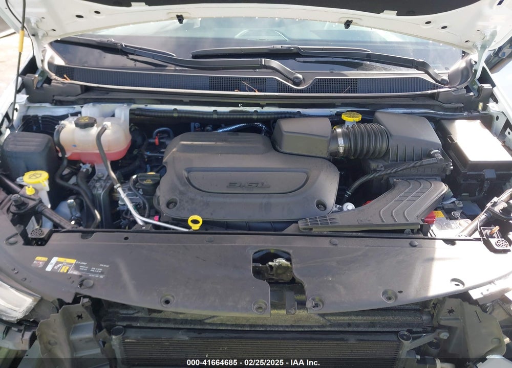 2024 CHRYSLER PACIFICA TOURING L VIN: 2C4RC1BG7RR155422