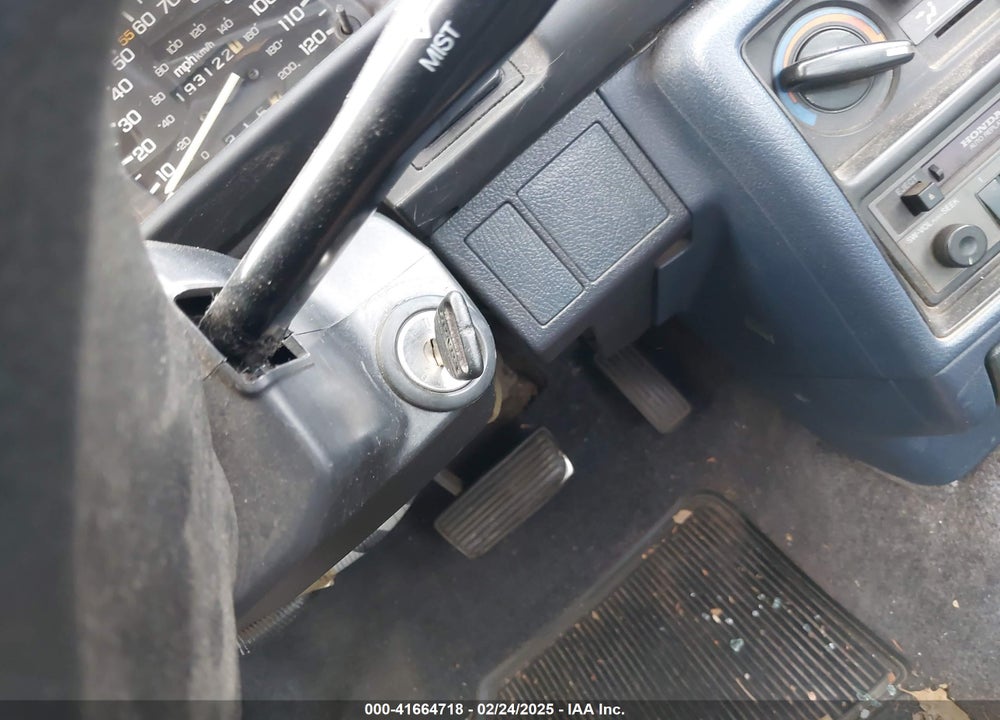 1988 HONDA CIVIC DX VIN: 1HGED3646JA046922