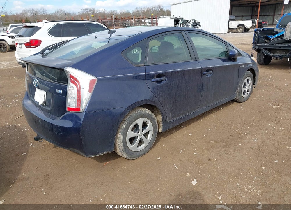 2014 TOYOTA PRIUS VIN: JTDKN3DUXE1757370