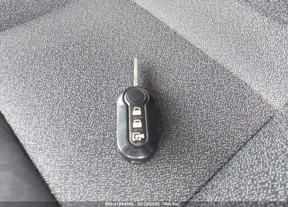 2019 RAM PROMASTER 2500 VIN: 3C6TRVDG8KE524540