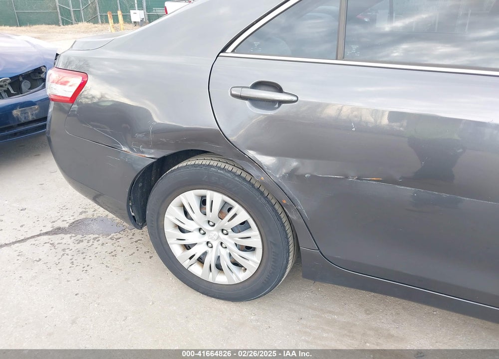 2010 TOYOTA CAMRY LE VIN: 4T1BF3EK4AU018073