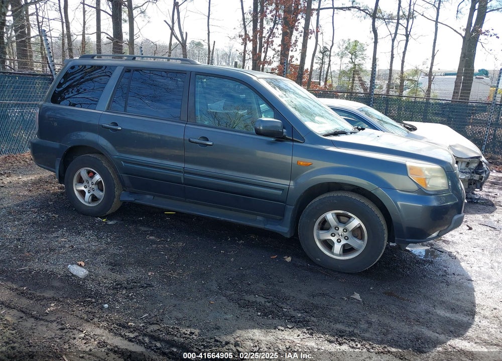 2006 HONDA PILOT EX VIN: 2HKYF18476H508816