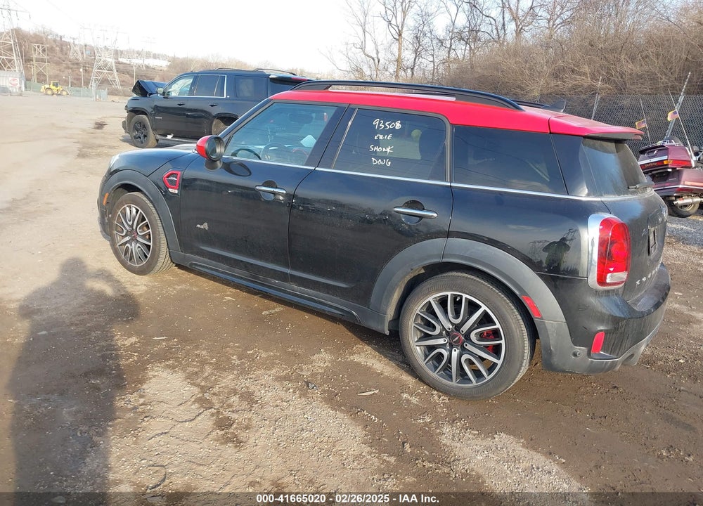 2018 MINI COUNTRYMAN VIN: WMZYV9C30J3B91629