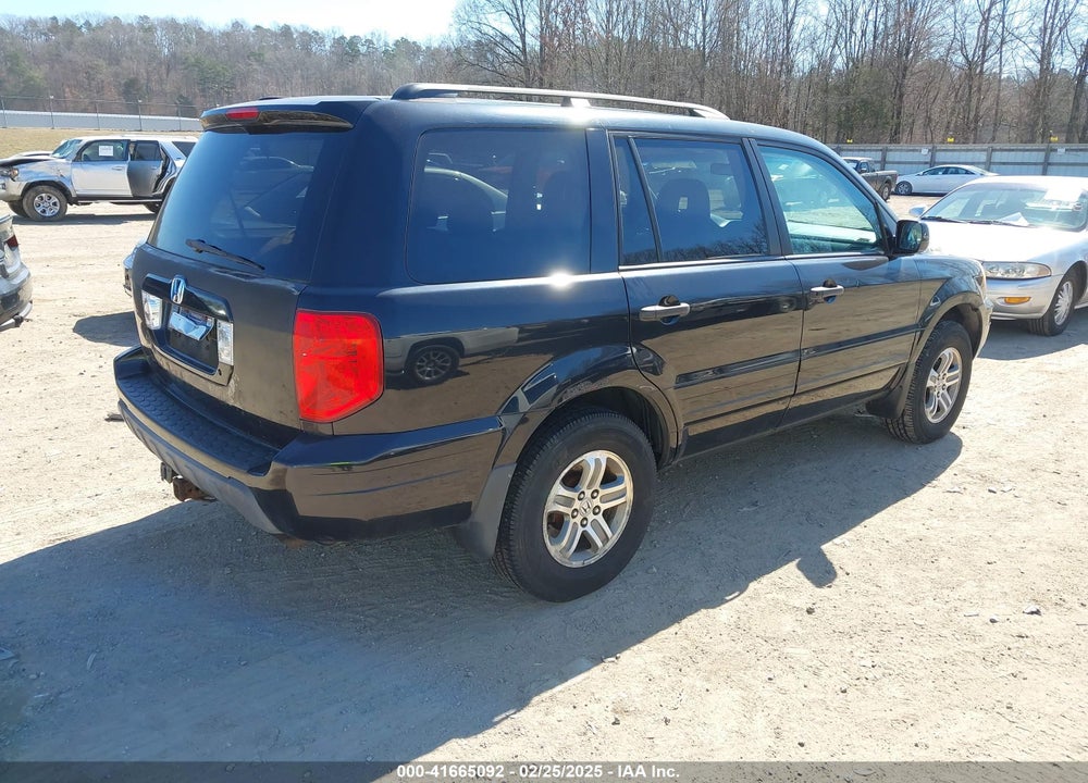2005 HONDA PILOT EX-L VIN: 5FNYF185X5B016318