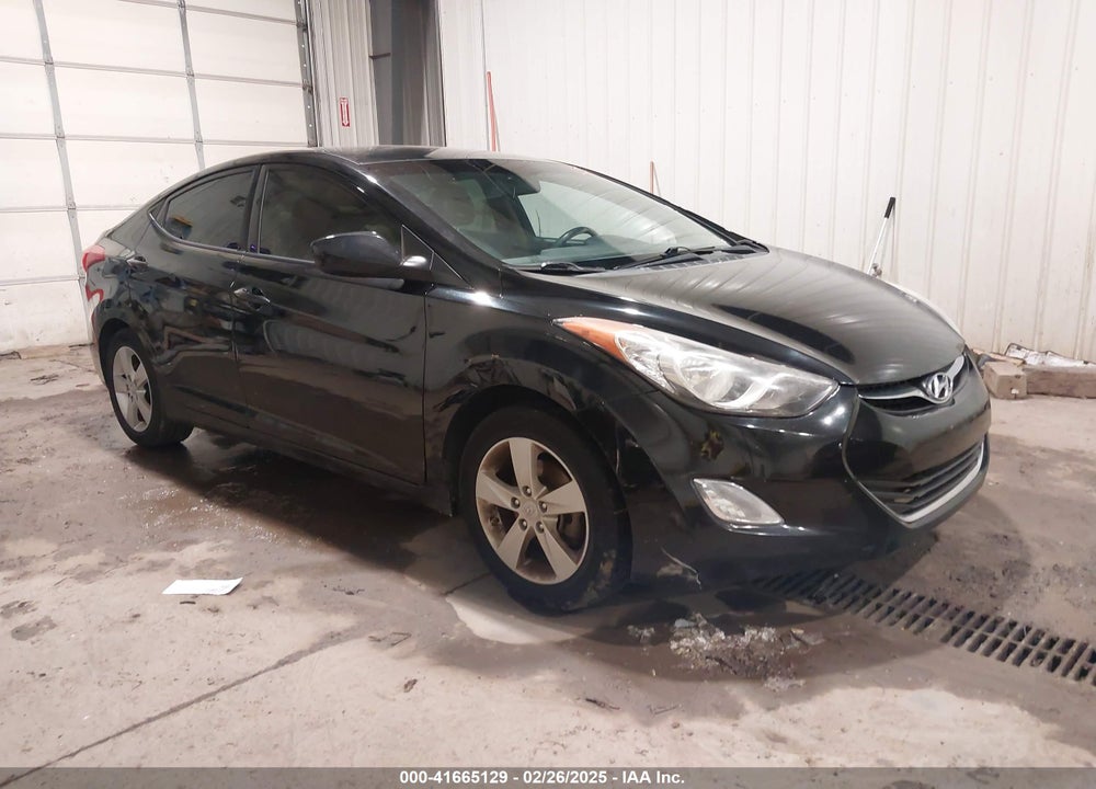 2013 HYUNDAI ELANTRA GLS VIN: KMHDH4AE9DU916102