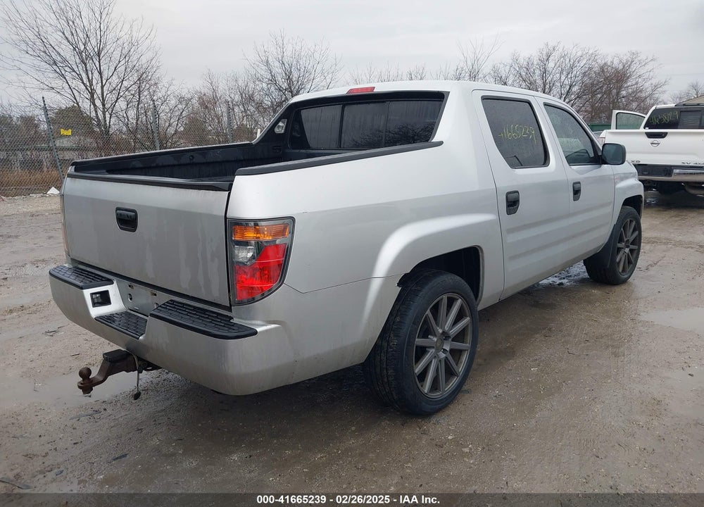 2006 HONDA RIDGELINE VIN: 2HJYK16216H563568