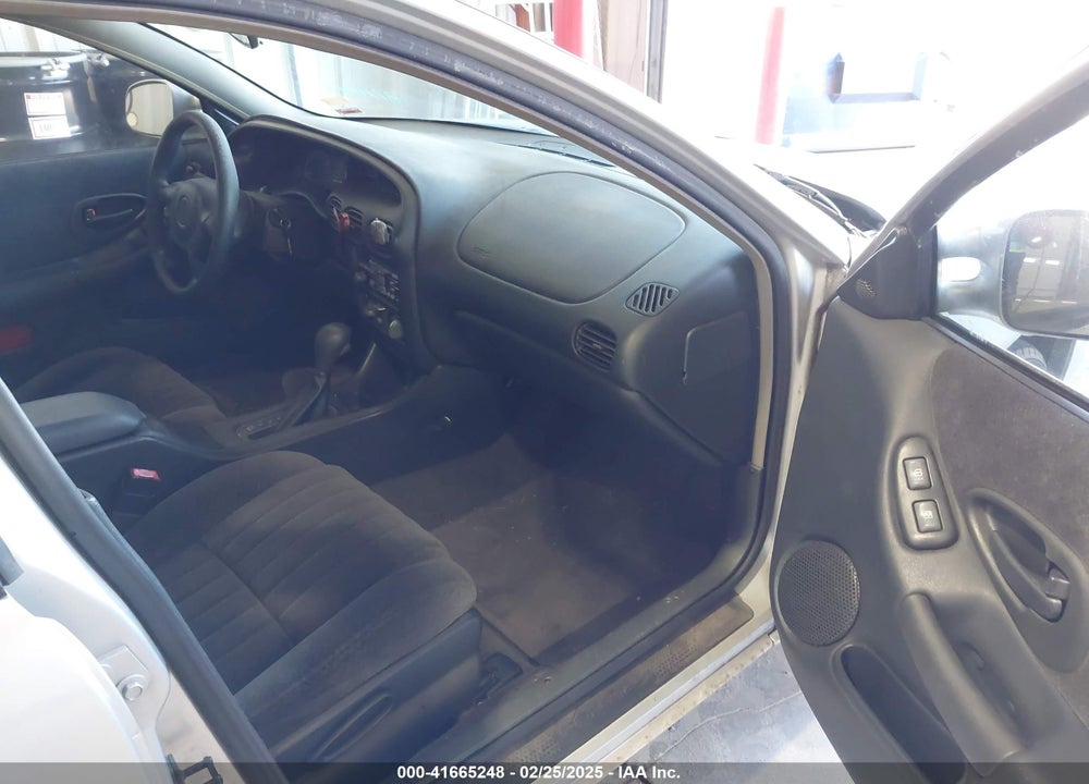 2002 PONTIAC GRAND PRIX SE VIN: 1G2WK52J22F154012