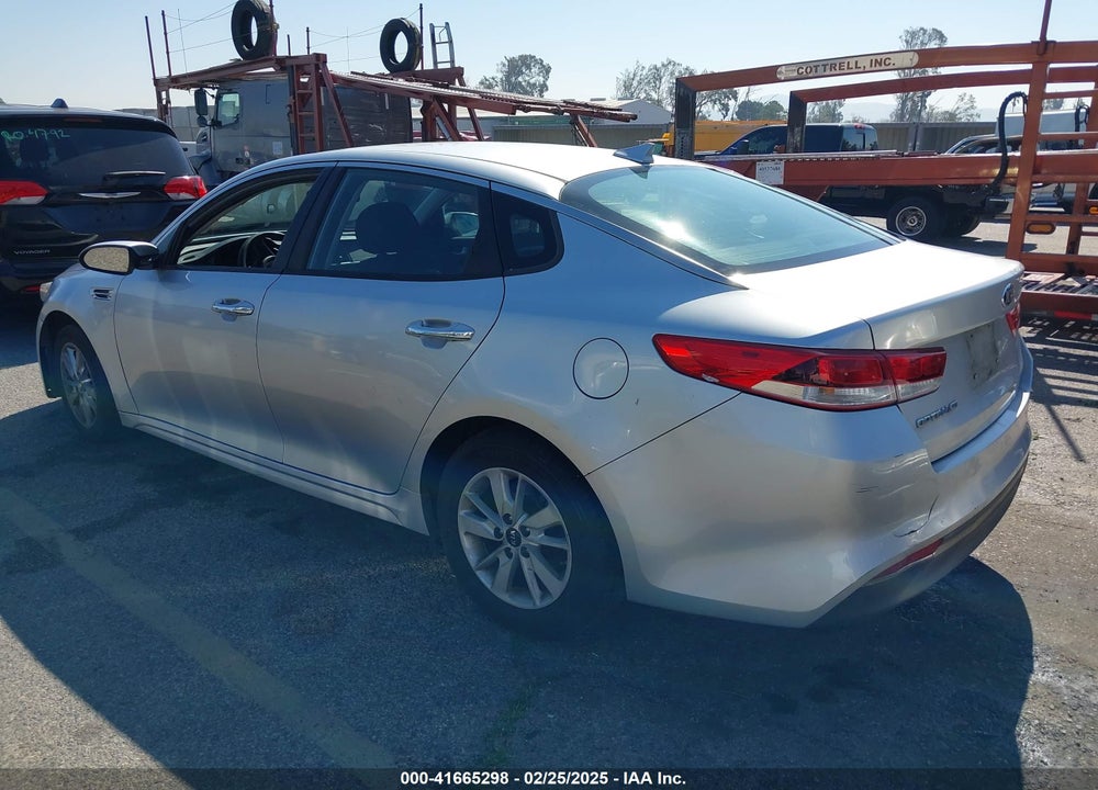 2016 KIA OPTIMA VIN: 5XXGT4L33GG028676
