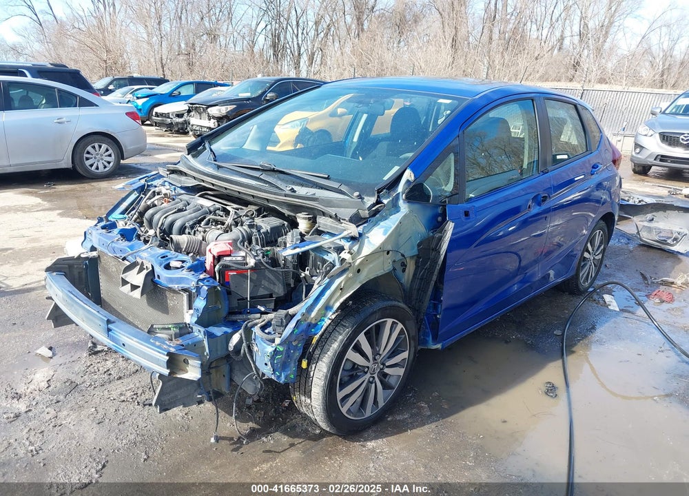2015 HONDA FIT VIN: 3HGGK5H83FM762150