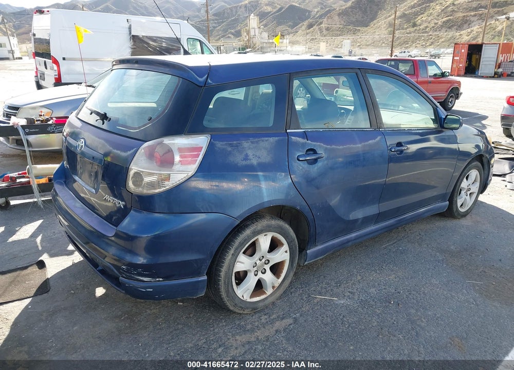 2005 TOYOTA MATRIX/XR VIN: 2T1KR32E45C321562