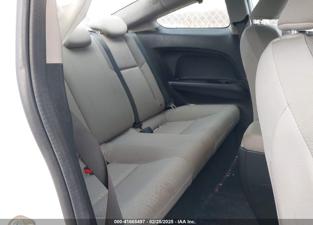 2015 HONDA CIVIC VIN: 2HGFG3B82FH533385
