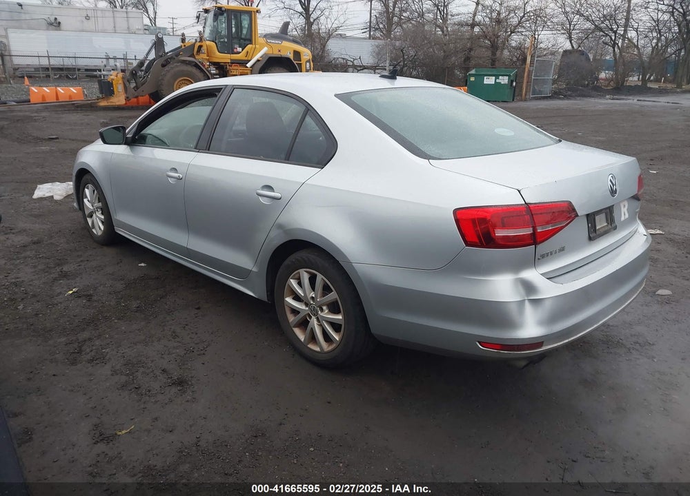2015 VOLKSWAGEN JETTA VIN: 3VWD17AJ2FM354359