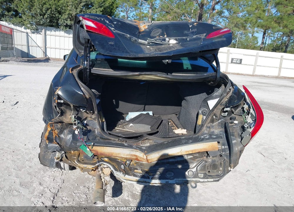 2013 NISSAN SENTRA SR VIN: 3N1AB7AP9DL685940