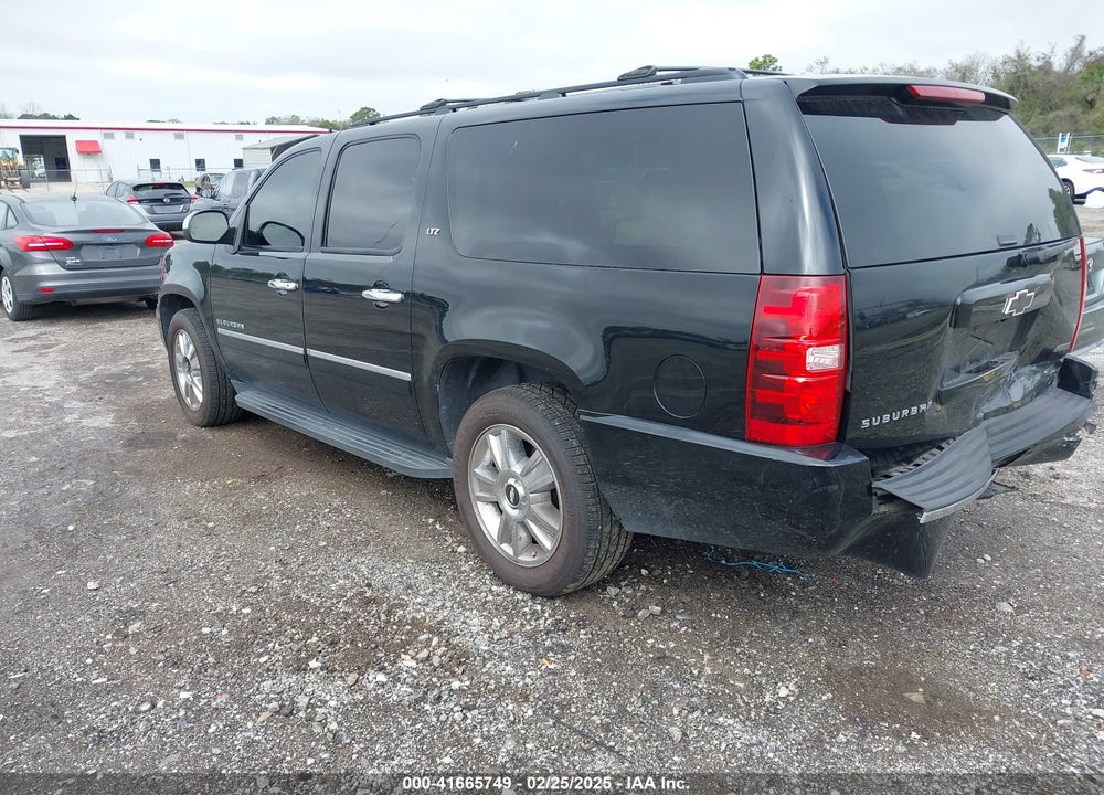 2010 CHEVROLET SUBURBAN 1500 LTZ VIN: 1GNUCKE02AR220449