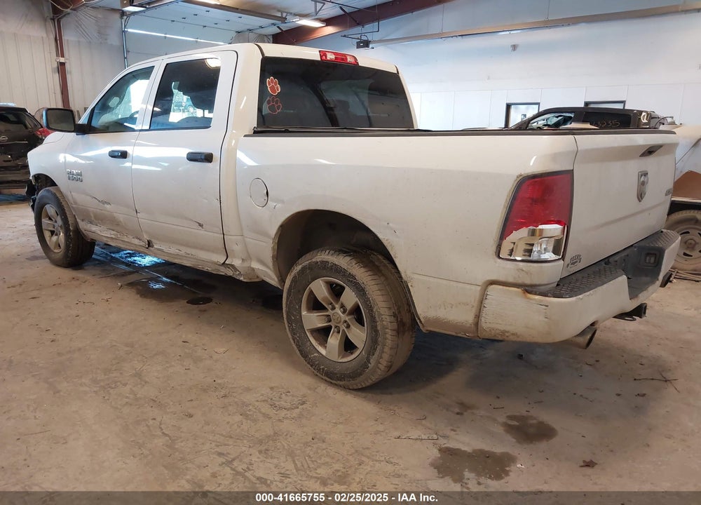 2016 RAM 1500 VIN: 3C6RR7KTXGG326897
