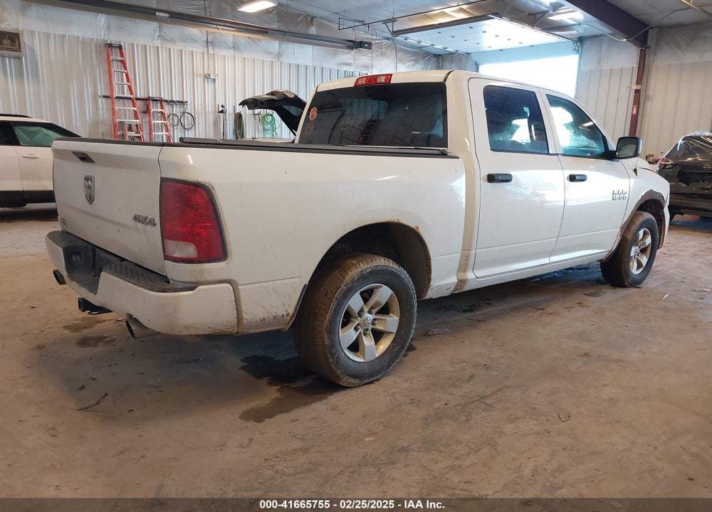 2016 RAM 1500 VIN: 3C6RR7KTXGG326897